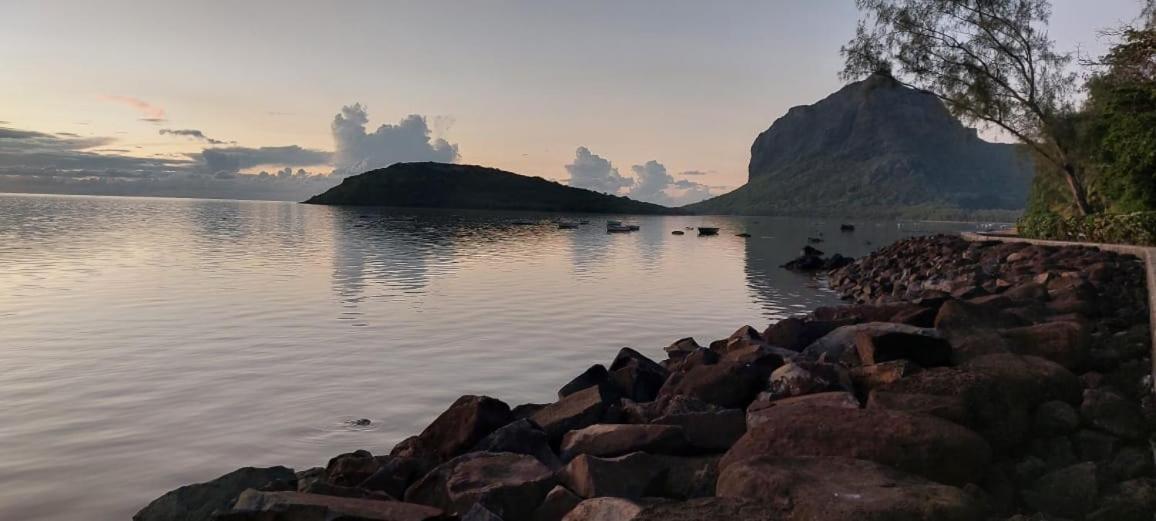 Residence Au Bout Du Morne Леморн Экстерьер фото